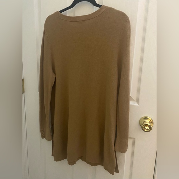 J. JILL Camel Color Sweater Sz Medium - Picture 2 of 6